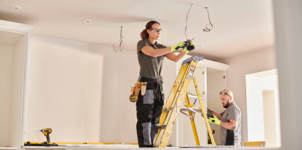 Best Affordable Emergency Electrician  in Lakeview, WA